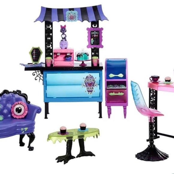 Monster High The Coffin Bean Cafe Playset, a coffee shop-themed Brand NEW! - Picture 3 of 10